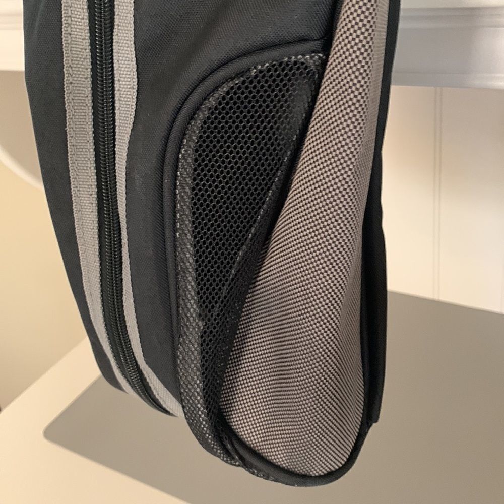 NEW Samsonite Golf Shoe Bag - Picture 3 of 4